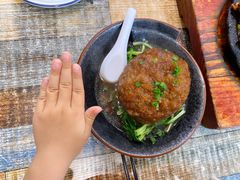 狮子头-八张桌子(老店)