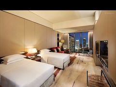 -广州天河希尔顿酒店