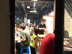 -聚汇三少·龙虾·中餐厅(莫邪路新天地店)