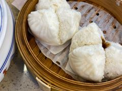 蜜汁叉烧包-点都德(北京路贰店)