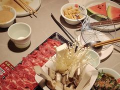 -宴全牛粤来越牛潮汕鲜牛肉火锅(海州万达广场店)