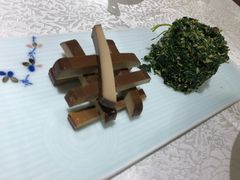 香干马兰头-老人和饭店(打浦路店)