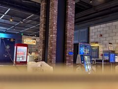 -CGV影城(滨江天街IMAX店)