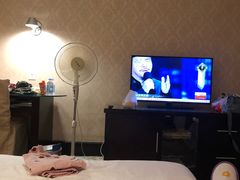 -山明水秀大饭店