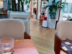 -Line 咖啡(石厦花园店)