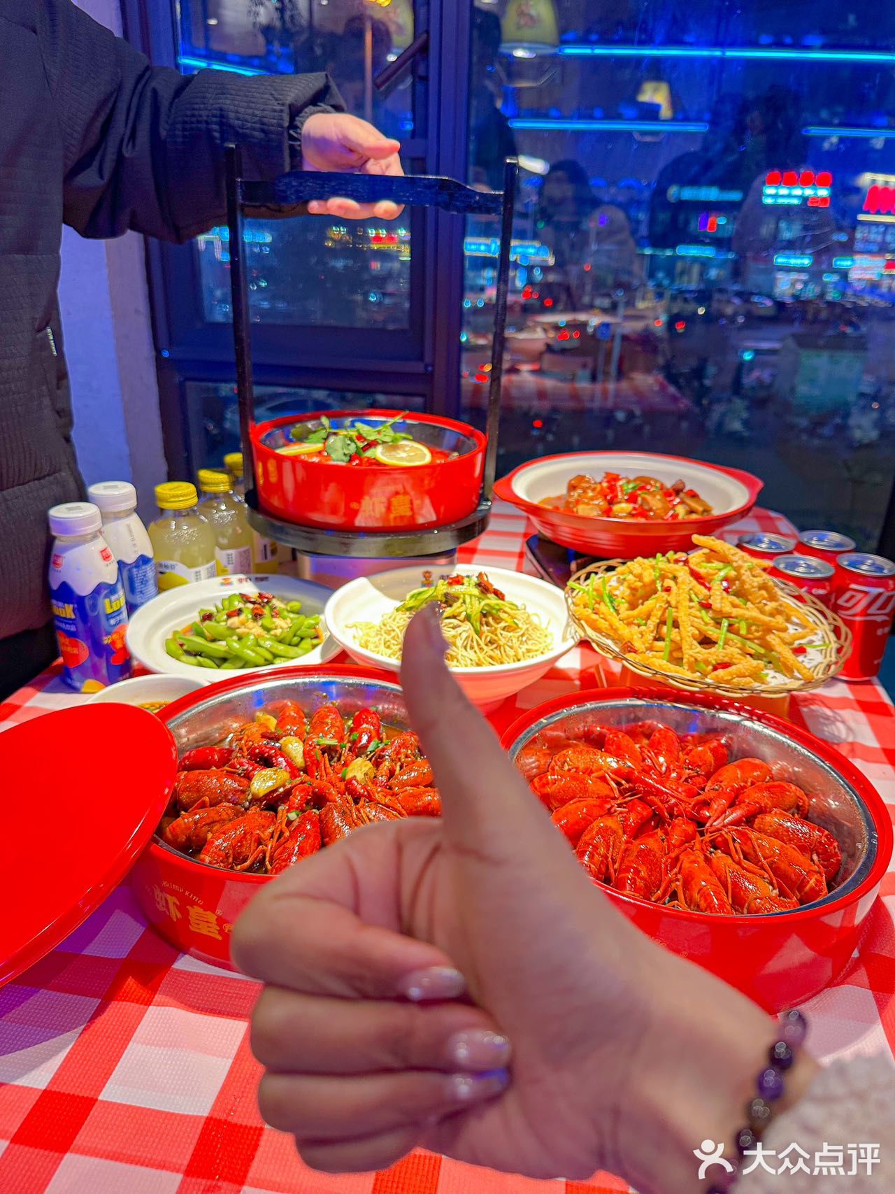 武汉下高铁🚄第一站必吃 | 虾皇宝盒🦞