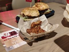 -必胜客(航洋国际店)