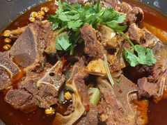 -大众跷脚牛肉馆·非遗传承单位(峨眉山店)