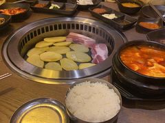 -香猪坊韩国烤肉专属门店(魏公村店)