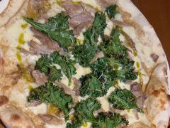 -JINNS锦时 steak&pizza(浸信会礼拜堂旧址店)