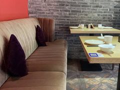 -铜锣湾·有麝自然香(重庆新天地店)