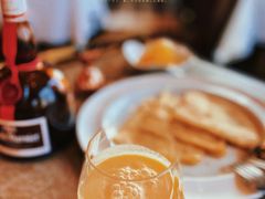 桌前制作可松饼-福楼法餐厅FLO