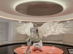 -涨巢·潮玩水疗局