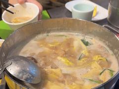 -四季喧黔味豆米火锅(万达广场店)