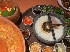 -浩海火燒雲傣家菜(芮欧百货店)