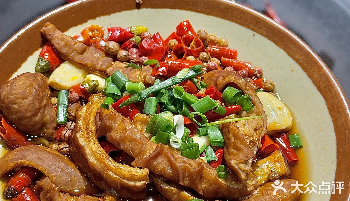 火锅一顿，财运皆顺  