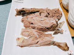 手抓羊肉-青海名吃尕张娃非遗烤肉(海湖总店)