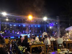 -渔家火锅·海鲜自助餐·演艺(亚龙湾天域酒店)