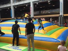 -蒙特利亲子乐园