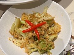 -渔语鱼酸菜鱼新川菜(来福士店)
