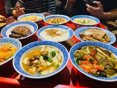 -蓝田九大碗民俗食府(蓝田店)