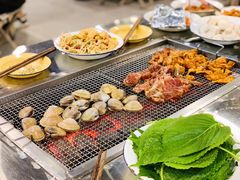 -马路牙子烧烤音乐酒馆(望京店)
