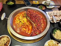 -沸炉重庆老火锅(军事博物馆店)