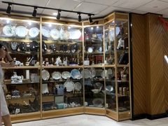 -大光明丽星VIP影城(昌里路杜比全景声店)