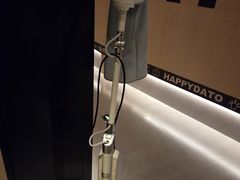 -快乐大桶水养生足浴SPA(前兴路店)