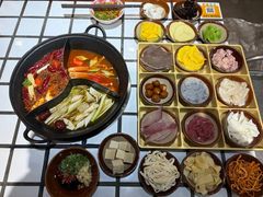 -贰回巷火锅馆(钟楼店)