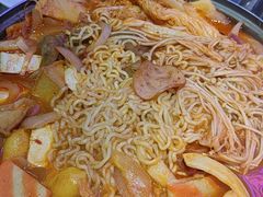 -颜妃韩国大排档(桂林首店)