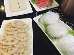 -重庆德庄火锅(体育中心店)