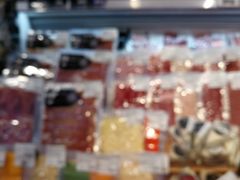 -盒马鲜生(189购物中心店)