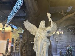 -暴风岛沉浸式体验馆(百联世纪店)