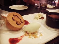 -恰餐厅及酒吧 CHAR Bar & Grill (北京丽都皇冠假日店)