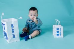 -小熊维尼高端儿童摄影(福田新洲店)