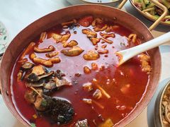 -沿途四季·云南菜·诗酒茶(蓝色港湾店)