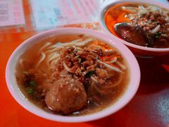 -六合夜市