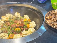 -高家小院铁锅炖大鹅(哈西高铁站店)