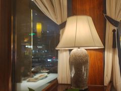 -八府香鸭·啫啫煲(华山路店)