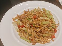 -鑫小城故事·藕汤·家常菜(台北一路总店)