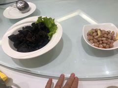 -天宜隆蘑菇宴火锅(石景山旗舰店)