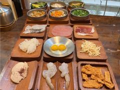 -银米·云南传统过桥米线(双廊黑金冠店)
