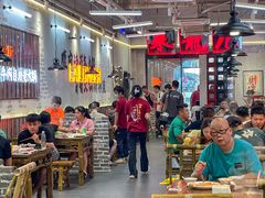 -来龍儿鲜切牛肉自助老火锅