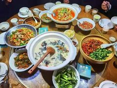 -老傅家湘潭水煮活鱼店(众一国际店)