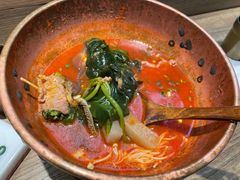 -成都你六姐·牛肉冒菜(上海环宇荟店)