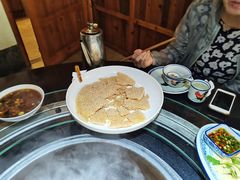 -挂旗柴锅鸡(蚌山区嘉年华店)