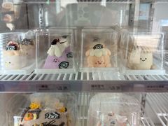 -DQ·蛋糕·冰淇淋(大宁国际商业广场店)