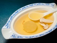 -梅龙镇酒家(南京西路总店)