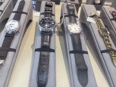 -FUN LUXURY范加奢品(蟠龙天地店)